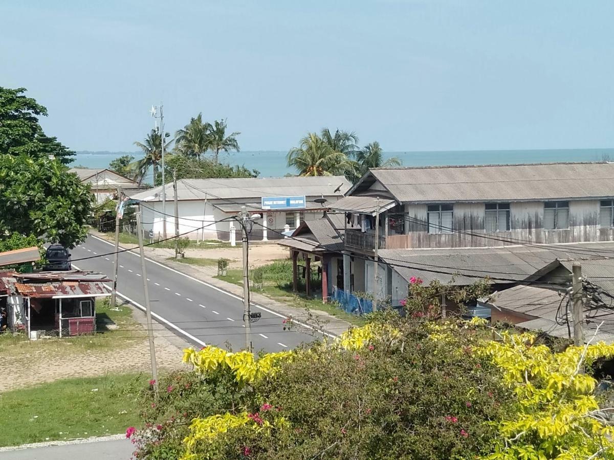 Rumah Hentian Ayah Kampung Kuala Besut Exterior foto