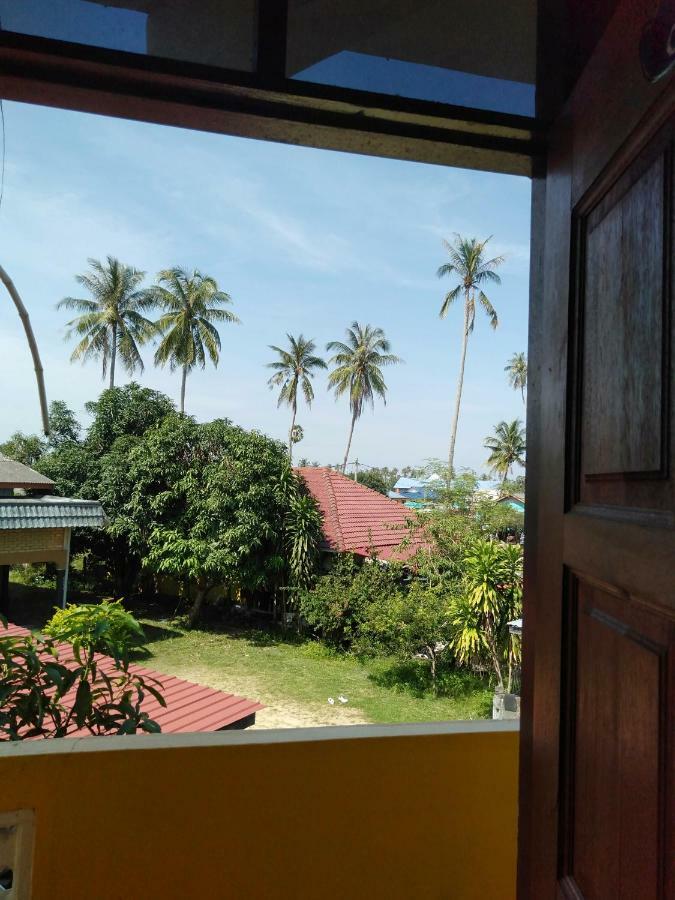 Rumah Hentian Ayah Kampung Kuala Besut Exterior foto